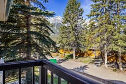 108 Banff Boundary Lodge - Forest Retreat | Near Banff Gate | Hot Tub - Image 2