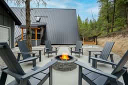AFrame in Fairmont Hot Springs - | HotTub | Cinema & Games Room - Image 3