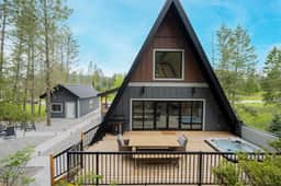 AFrame in Fairmont Hot Springs - | HotTub | Cinema & Games Room - Image 5