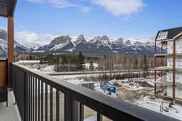 Ascent Unit 320A - Bright 2BR Mountain Haven w/ 2 Balconies & Fireplace - Image 4