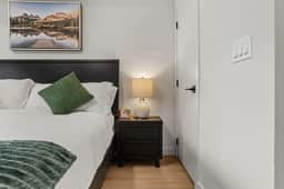 Ascent Unit 320B - Studio | King Bed | Mountain View | Hot Tub & Pool - Image 5