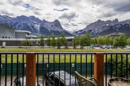 Bow Valley Trail 906 Unit 1B | Rundle Nook | 1BR Luxury Retreat with Mountain Views and Balcony - Image 2