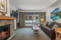 Copperstone Unit 4107 - Walkout to Hot tub | BBQ | Clean & Cozy 1 Bed Condo - Image 4