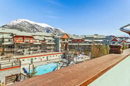 Lodges Unit G402 - Penthouse 1 bed | Hot Tub & Pool | Mountain Views - Image 2