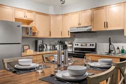 Windtower Unit 328 - Mountain Getaway| 1 bed 1-Bath Condo - Image 3