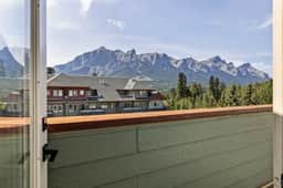 Lodges, Wolf 311 - Mountain Views | Outdoor Heated Pool | Hot Tub - Image 5