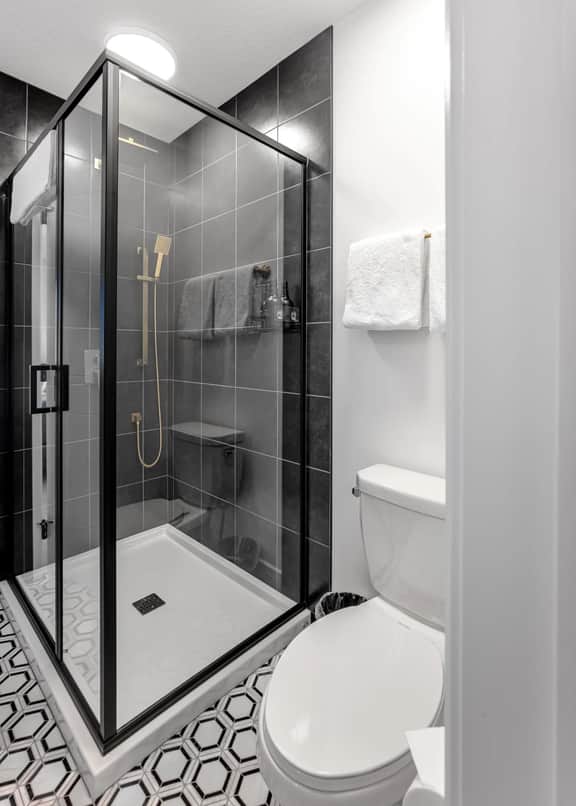 309 Quesnay at Currie - Modern 2BR Retreat Near Downtown Calgary - Image 4