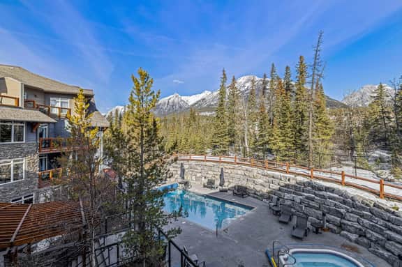 Blackstone Unit 320 - Mountain Views | Hot Tub | Outdoor Pool | King Bed - Image 2