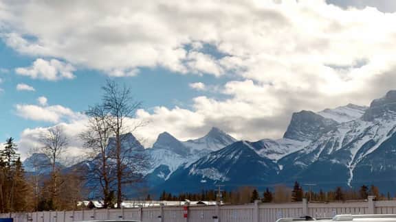 Bow Valley Chalets 110 – Mountain Views | BBQ | Sleeps 6 - Image 2