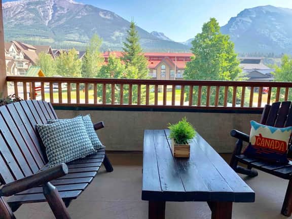 Bow Valley Trail 906 Unit 3A - Mountain Modern Hideaway - Image 2