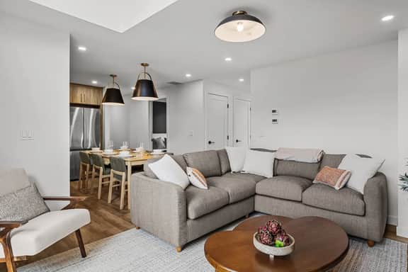 Brookside Lane 303 - Top Floor Downtown Retreat|Hot Tub|Mountain Views - Image 5