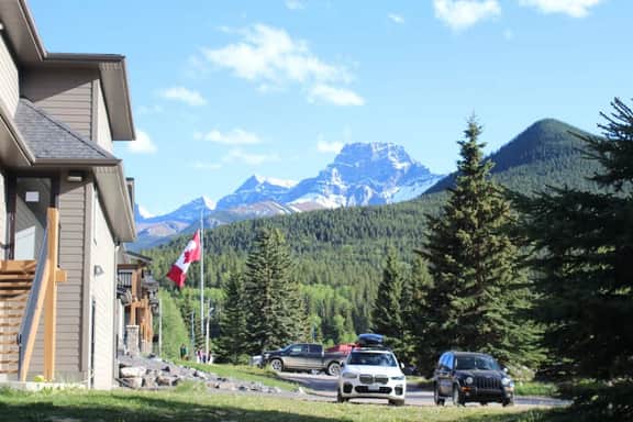 Copperstone Unit 5104 - Hot Tub | Walkout Patio to River |Mountain Getaway - Image 2
