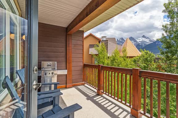 Falcon Crest Unit 319 - 180° Mountain Views | Two Hot Tubs | Fresh Reno - Image 5