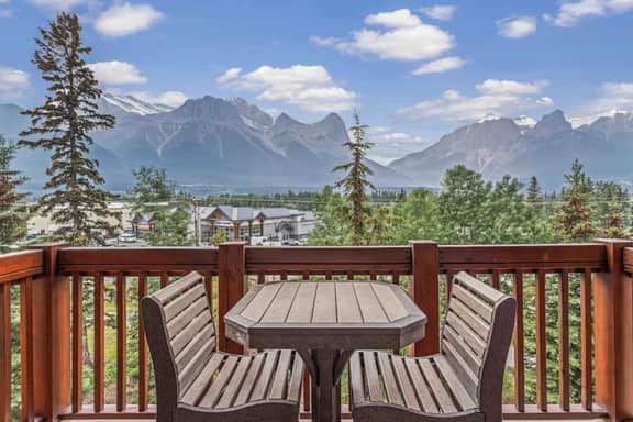 Falcon Crest Unit 324 - Hidden Gem | 180° Mountain Views | Two Hot Tub - Image 2