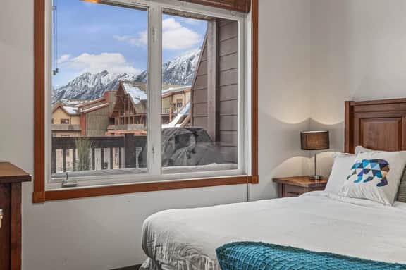 Falcon Crest Unit 417 - Two Hot Tubs | Mountain Views | 2 Bed 2 Bath - Image 5