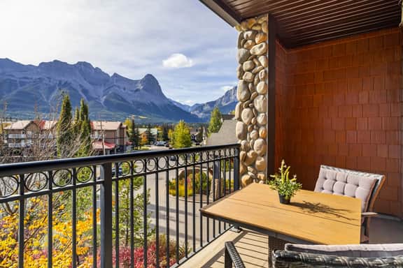Grande Rockies Unit 313 - Cozy King Condo | Mountain Views & Resort Perks - Image 2