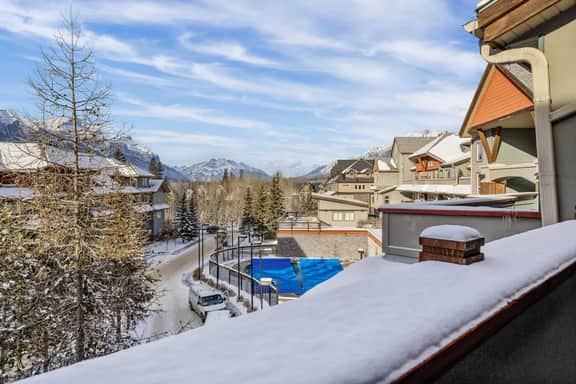 Lodges Unit W323 - Mountain Loft One Bedroom Retreat | Sunset Views & Balcony - Image 3