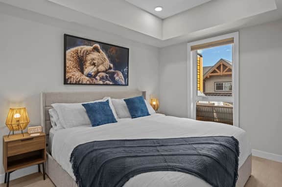 Sparrowhawk Unit 2313 - Mountain Views | Heated Pool & Hot Tub | Top Floor - Image 5