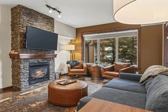 Stoneridge 231 - Outdoor Pool, HotTub, Sauna | KingBed & Patio - Image 3