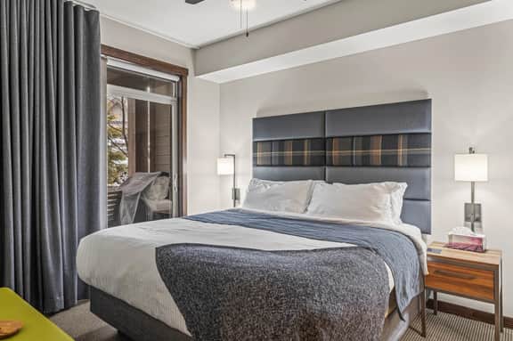 Stoneridge 231 - Outdoor Pool, HotTub, Sauna | KingBed & Patio - Image 4