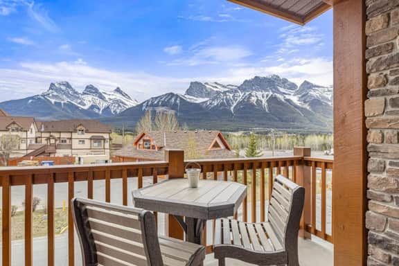 Stoneridge Unit 334 - 180° Mountain Views | 2 King Beds | Hot Tub & Pool - Image 2