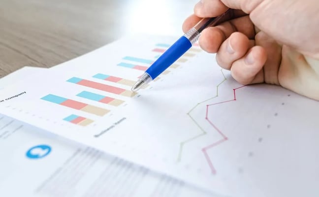 Analyzing property management statistics for Rise Co-Host in Canmore